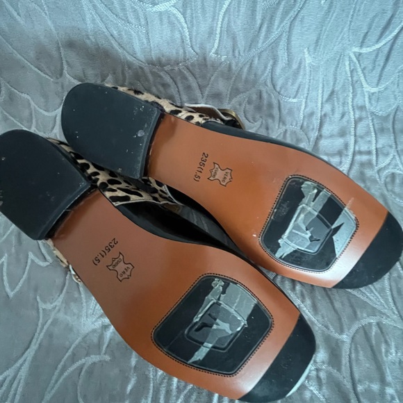 Patent leather and fur flat funny shoes - Picture 3 of 7